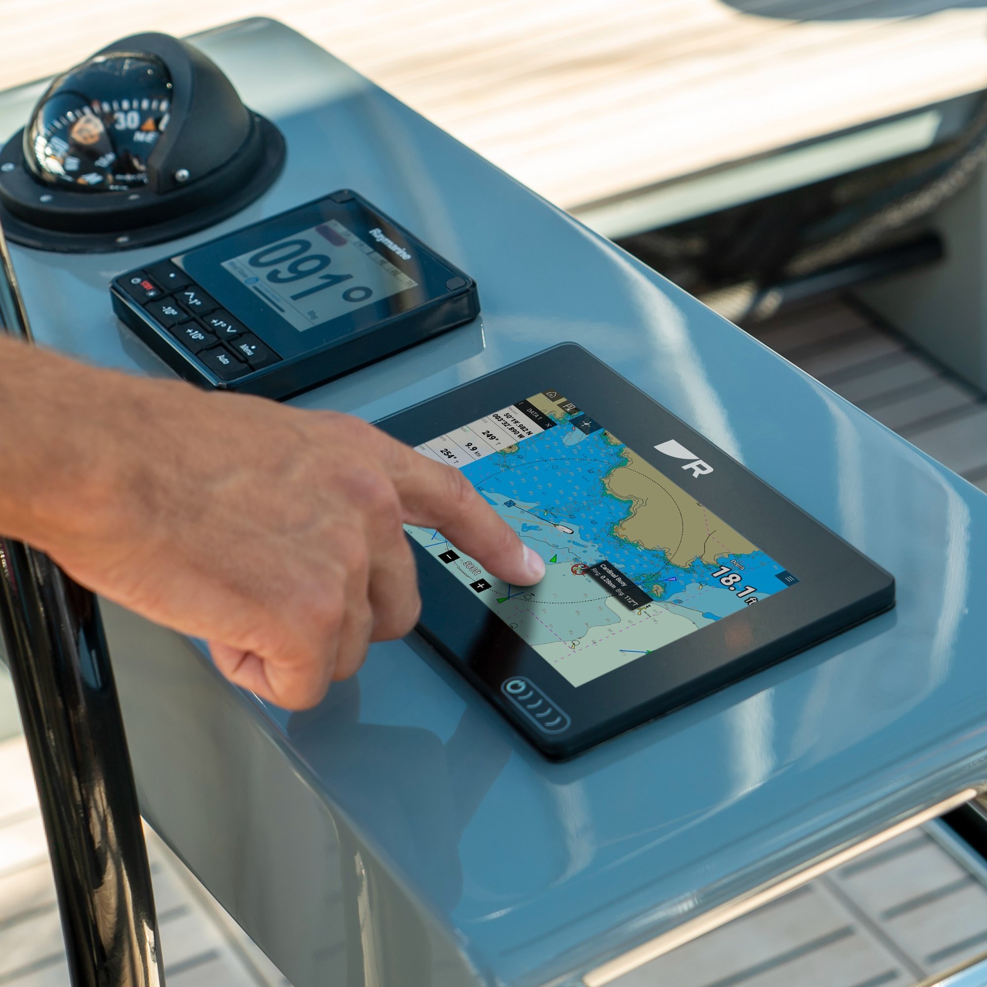 Sailing with Axiom+ 7 (3)